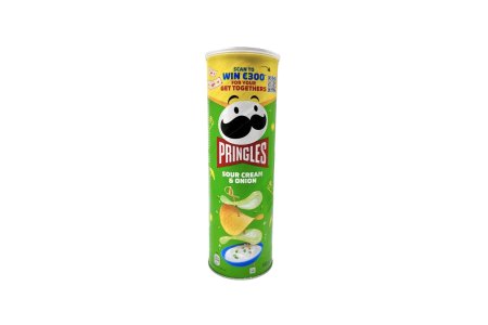 Chipsy Pringles Smotana- Cibuľka 165g